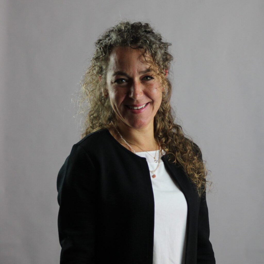 Ea Lluvia González