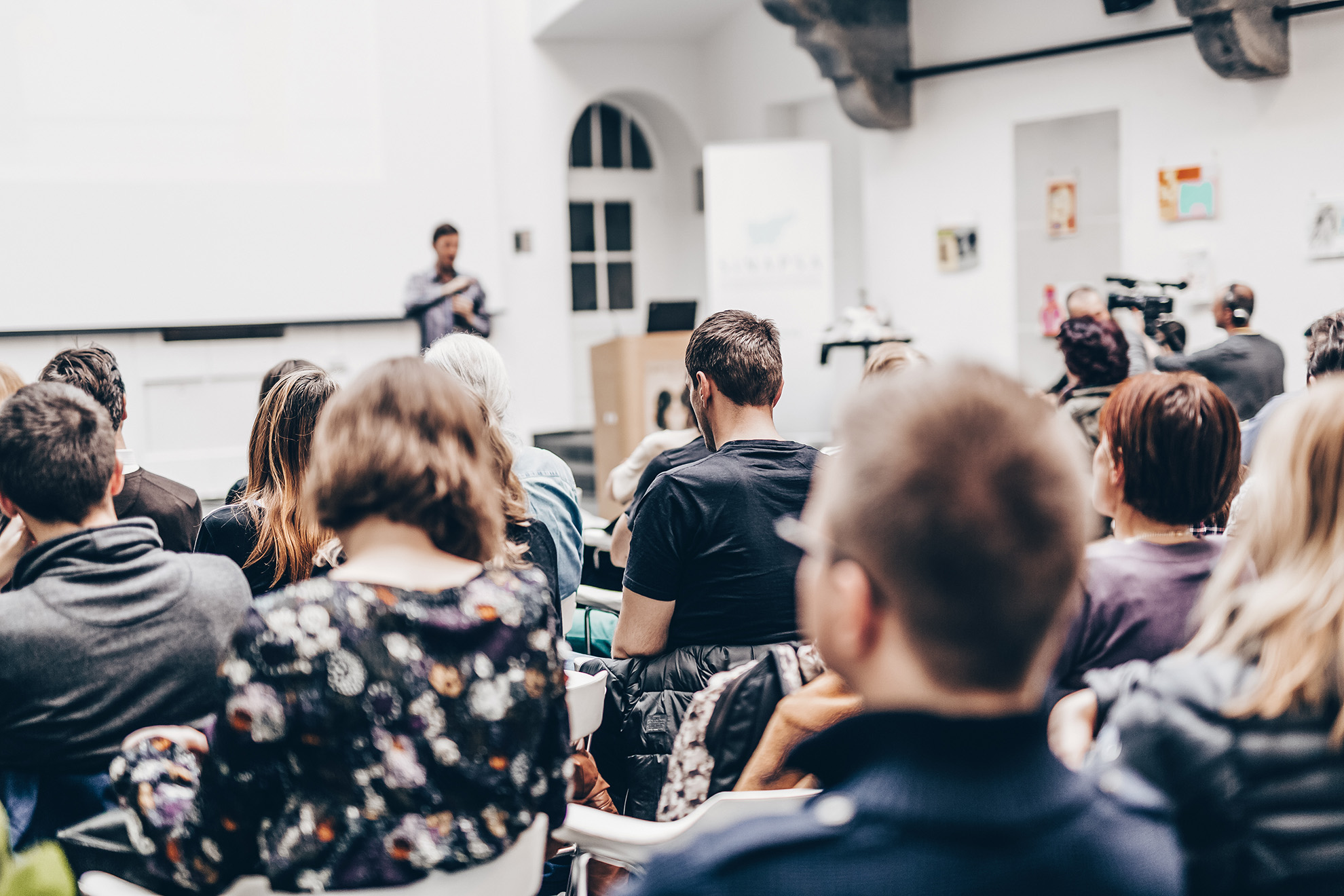 Curso de Especialización: Organización, funcionamiento e intervención en Centros Penitenciarios